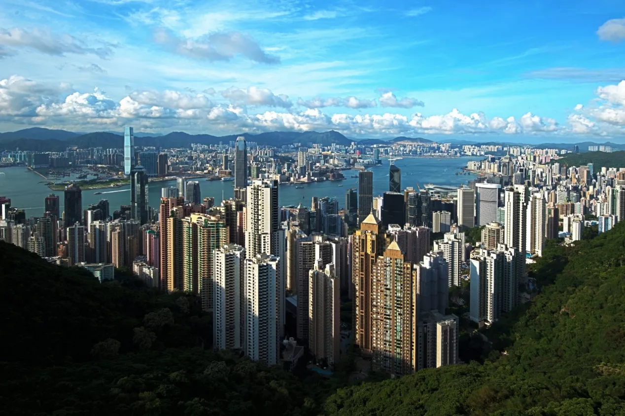 维多利亚港---香港特别行政区的香港岛和九龙半岛之间- 城市文化